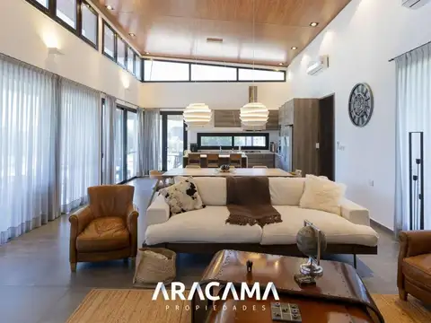 Casa en Venta de 3 dormitorios