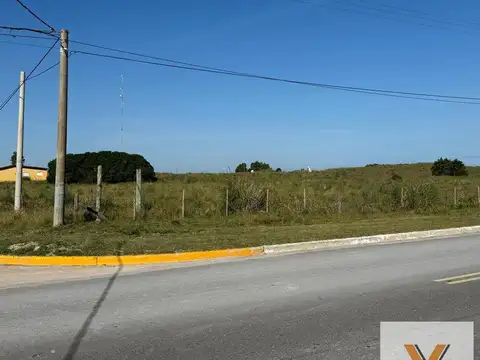 Terrenos en venta conjunta - 3.991Mts2 - Reta