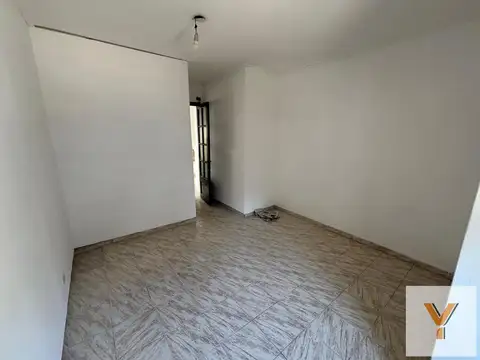 Depto Tipo Casa en Alquiler al Suroeste