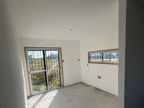 Gran oportunidad terreno con casa a terminar