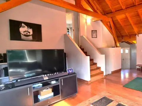 Casa 3 ambientes con 4 baños