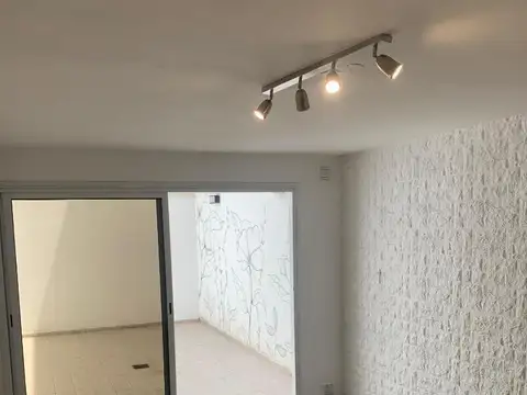 Buenos Aires 400, Piso -1