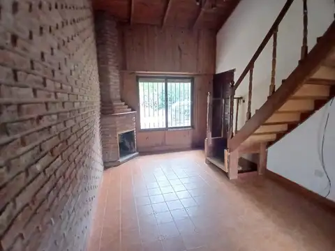 Casa en Venta con 1 cochera