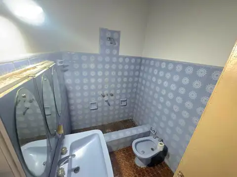 Venta de casa s/lote de 300 m2