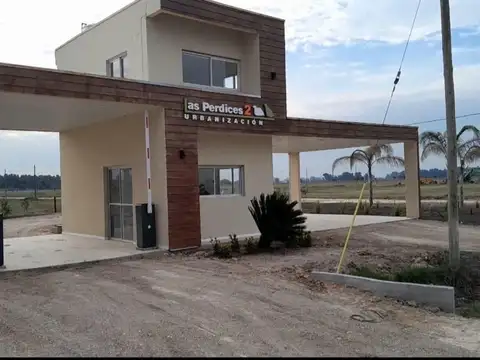 LOTE EN VENTA 449 m2 EN BARRIO LAS PERDICES - SAN VICENTE