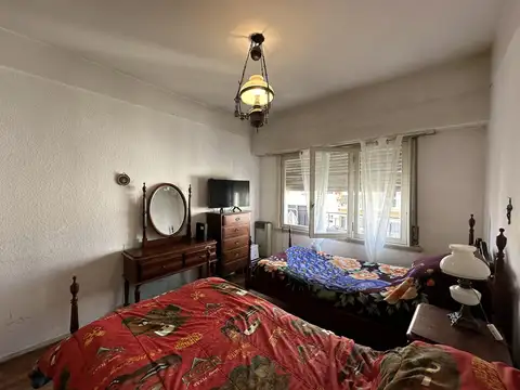 Departamento 4 ambientes con 2 baños