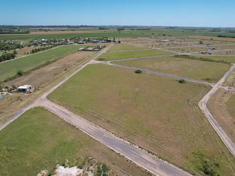 Terreno en Venta en Alvarez, USD 12.900