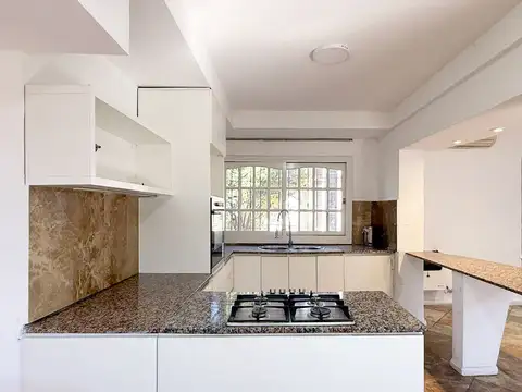 Casa en Venta en El Palomar, USD 470.000