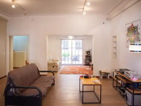 Casa 6 ambientes con 3 baños