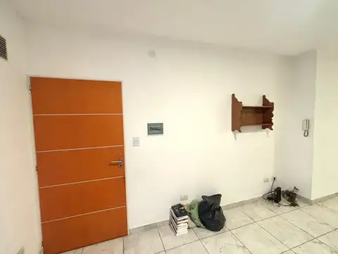 Depto Tipo Casa en Venta 8 años