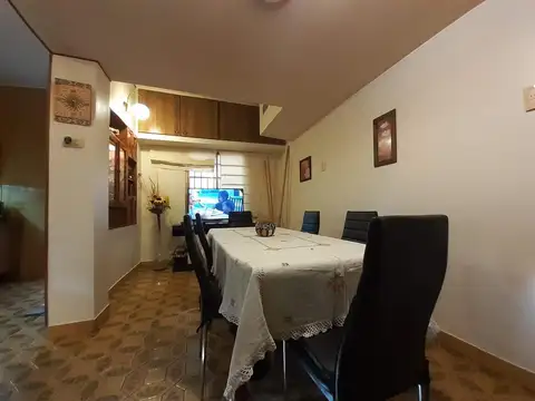 Depto Tipo Casa en Venta 35 años