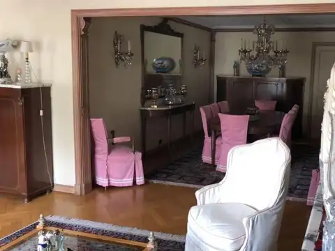 Departamento en Venta de 7 ambientes