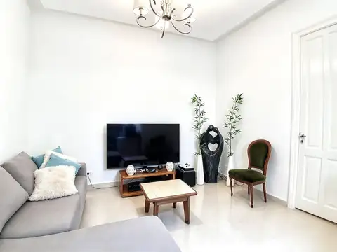 Depto Tipo Casa en Venta de 5 ambientes