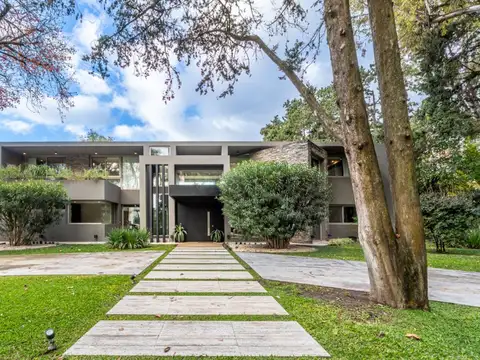 VENTA DE CASA EN HIGHLAND PARK  CENTRAL  