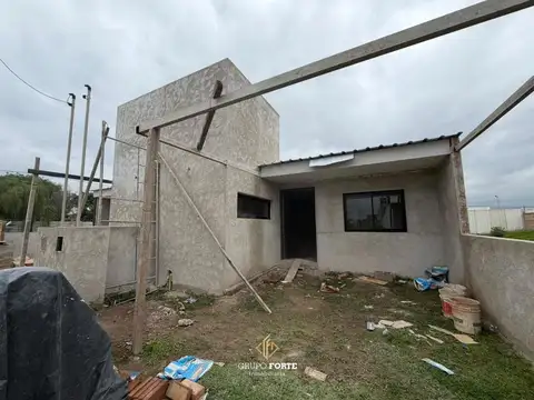 DUPLEX EN VENTA EN POZO FINANCIADOS  