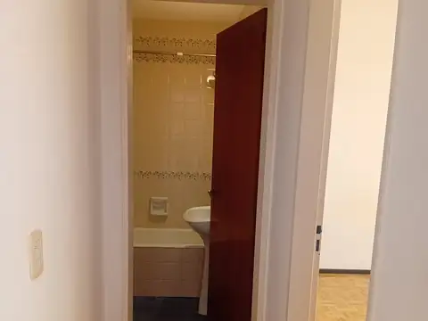 Departamento en Alquiler en Recoleta, $ 800.000