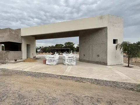 Las Glicinas  al 400