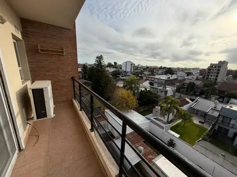 Departamento en Alquiler en Santos Lugares, $ 650.000