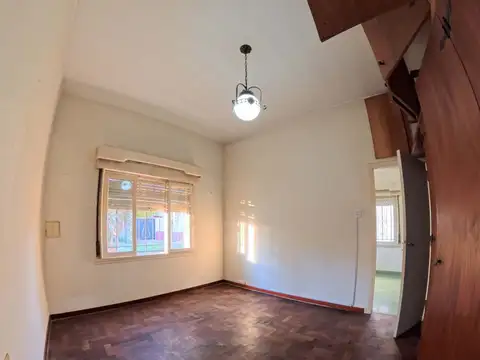 Casa en Alquiler en Castelar, $ 1.000.000