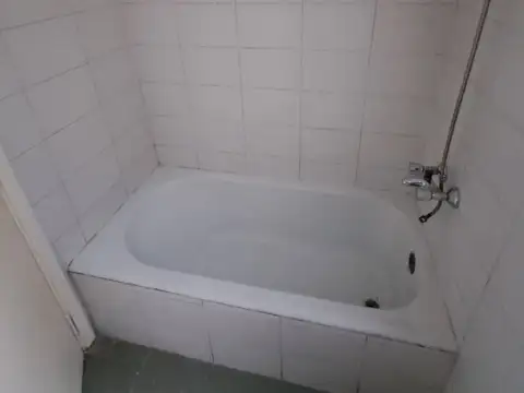 Departamento en Alquiler en Recoleta, $ 650.000