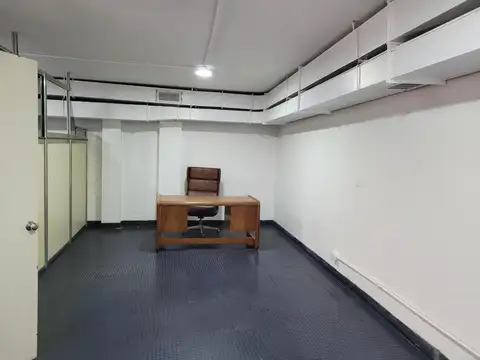 Oficina en Alquiler 40 años