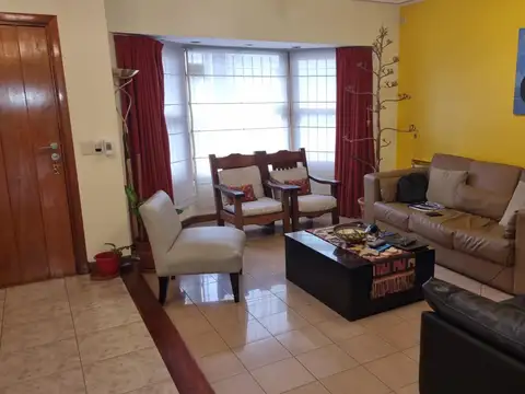 MODERNA CASA C/ PARQUE PILETA Y G/ PLAY-ROOM