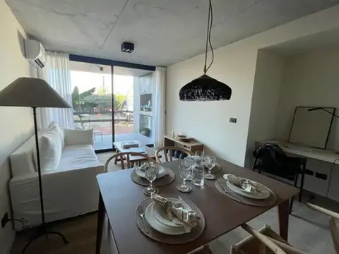 Avenida General Jose Artigas 100