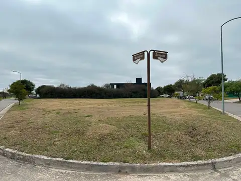 Terreno en Venta de 1413639,0 m2
