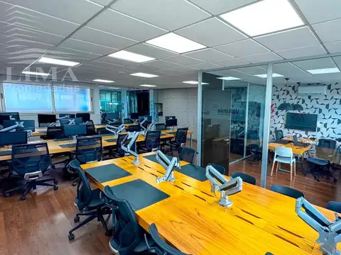 Oficina Monoambiente con 2 baños