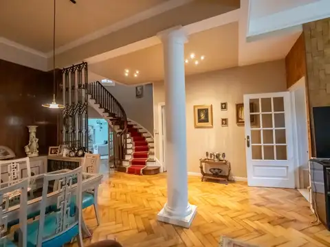 Casa 4 ambientes con 3 baños