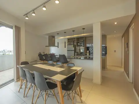 VENTA - 4 AMBIENTES C/BALCÓN TERRAZA C/ DECK - AMOBLADO - VILLA DEL PARQUE