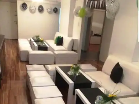 Excelente depto 4 ambientes, apto profesional.