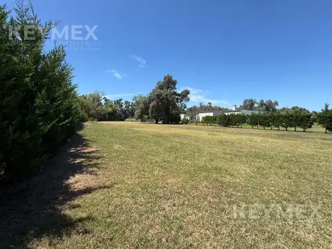 Las Casuarinas del Pilar Club de Campo