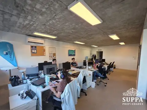 Oficina en Venta al Norte