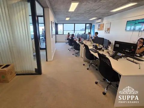 Oficina en Olivos