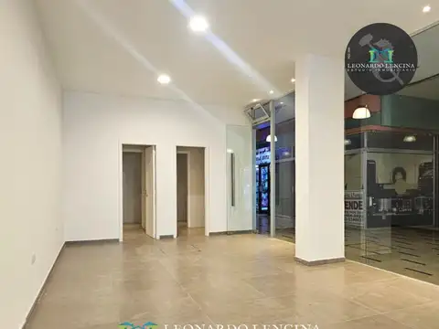 LOCAL EN VENTA - MORENO AL 2200