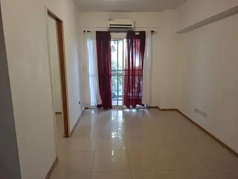 Departamento en Venta en Villa del Parque, USD 87.000