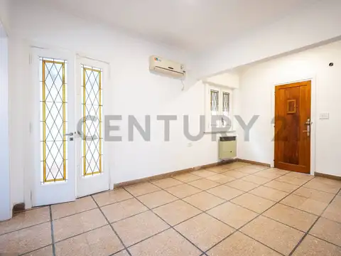 Ph en venta de 2 dormitorios con patio en La Plata