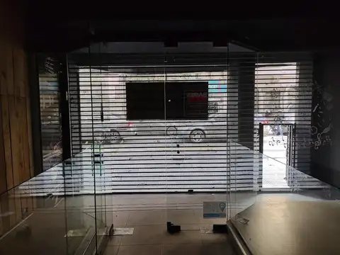 Local en Venta 50 años