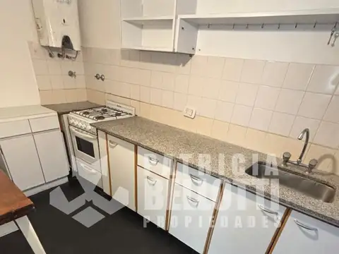 Departamento en Alquiler con 1 cocheras