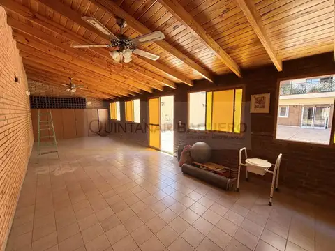 Departamento en Venta de 7 ambientes