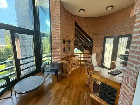 Casa en Venta en Campos De Alvarez, USD 799.000