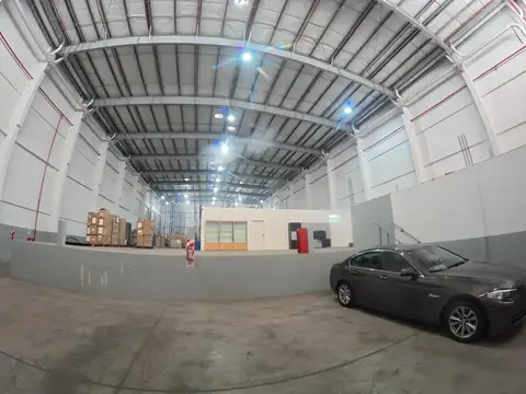 Depósito en Parque Patricios