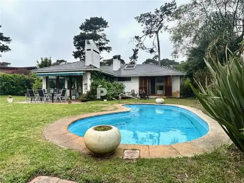 CASAS - CASA - CANTEGRIL, PUNTA DEL ESTE