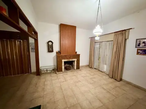 Mendoza 1300