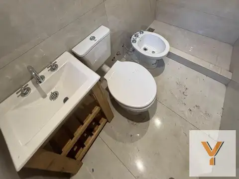 Depto Tipo Casa 3 ambientes con 2 baños