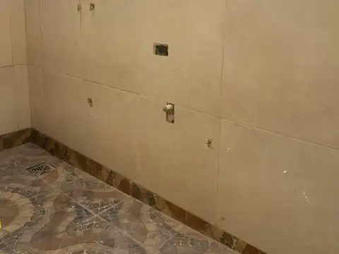 PH EN ALQUILER 5 AMBIENTES C/TERRAZA, APTO PROFESIONAL