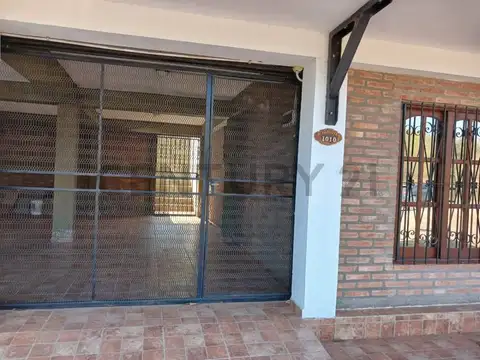 VENTA DE COMPLEJO DE DEPARTAMENTOS EN EMBALSE , CÓRDOBA.El inmueble cuenta con las sig...