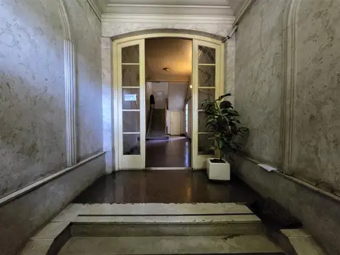 Venta de departamento 2 ambientes en el Barrio de La Boca. Amplio!