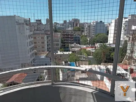 Avenida Avellaneda e/ Granaderos y Gavilán
